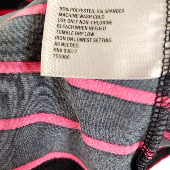 Worthington Short Sleeve Top Black and Pink - Size Medium - Picture 4 of 4